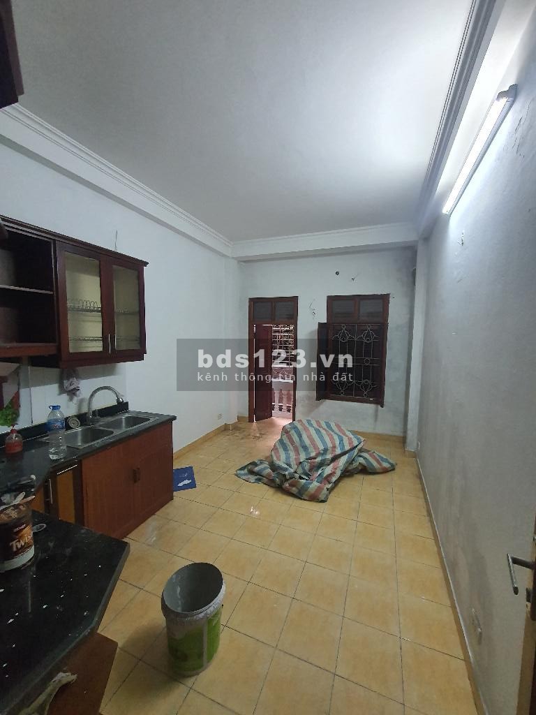 Bán nhà Kim ngưu, 6 tầng, đúc BTCT, ngõ rộng oto, 26m2, giá 3.95tỷ (Có thương lượng)