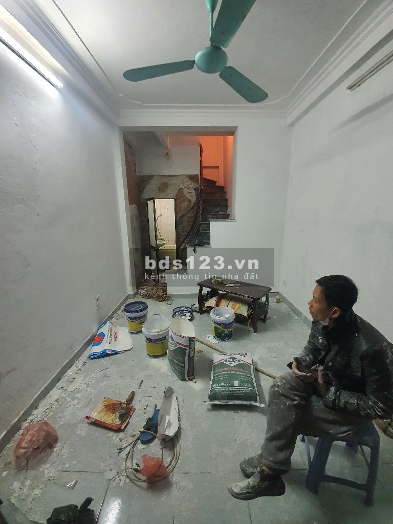 Bán nhà Kim ngưu, 6 tầng, đúc BTCT, ngõ rộng oto, 26m2, giá 3.95tỷ (Có thương lượng)