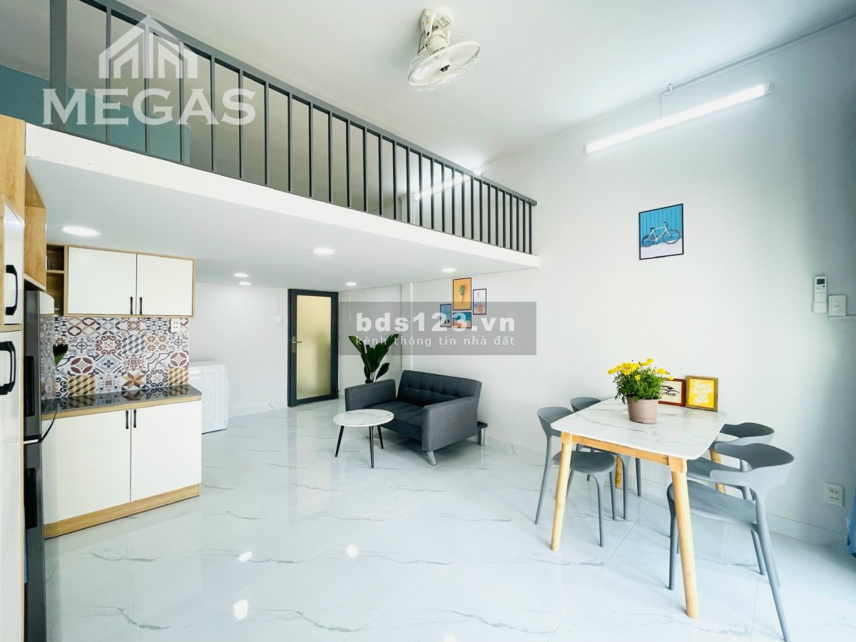 Duplex, ban công, giá thuê 8.500.000, P202, trống sẵn