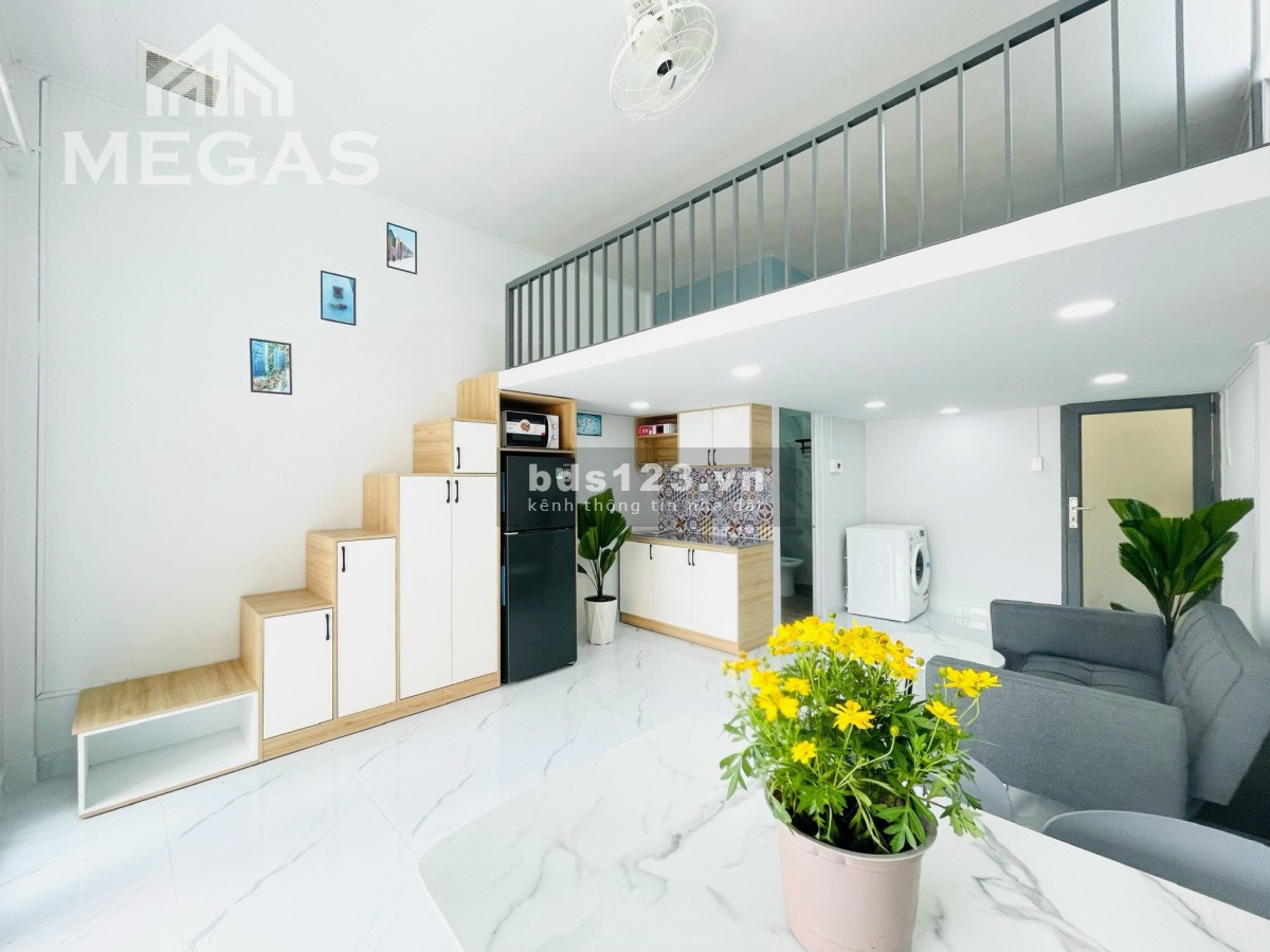 Duplex, ban công, giá thuê 8.500.000, P202, trống sẵn