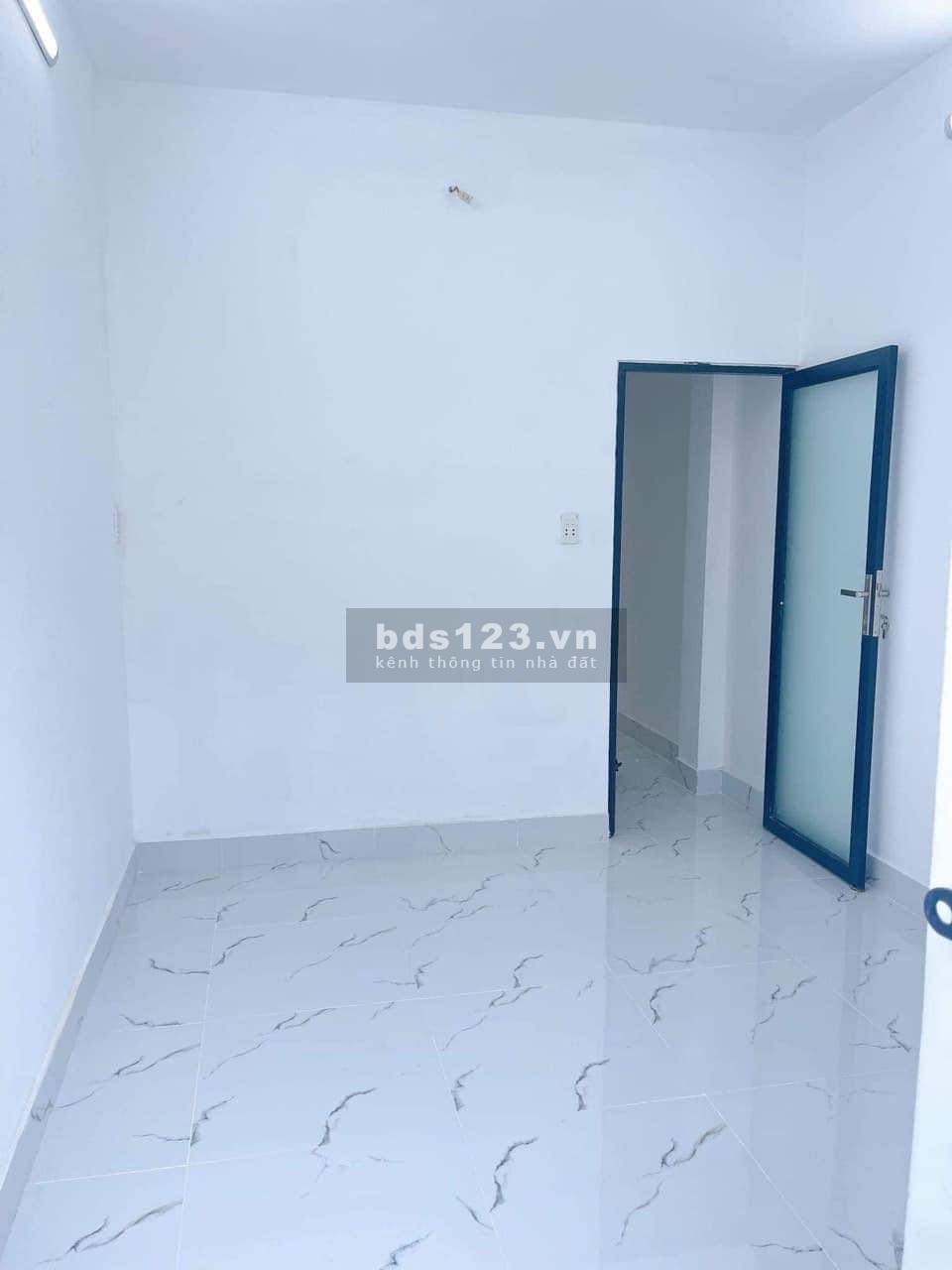 Bán nhà Âu Dương Lân, gần Tạ Quang cách trung tâm quận 5, quận 10, quận 3