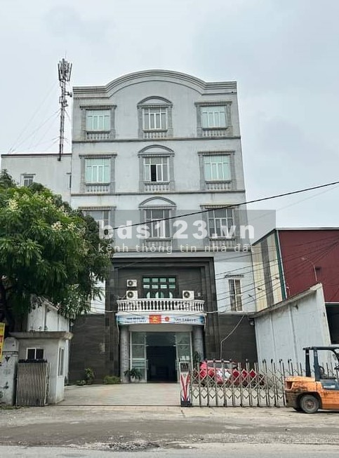 Chính chủ cho thuê tòa nhà số 24 đường Biên Giang, phường Biên Giang, Hà Đông, Hà Nội.