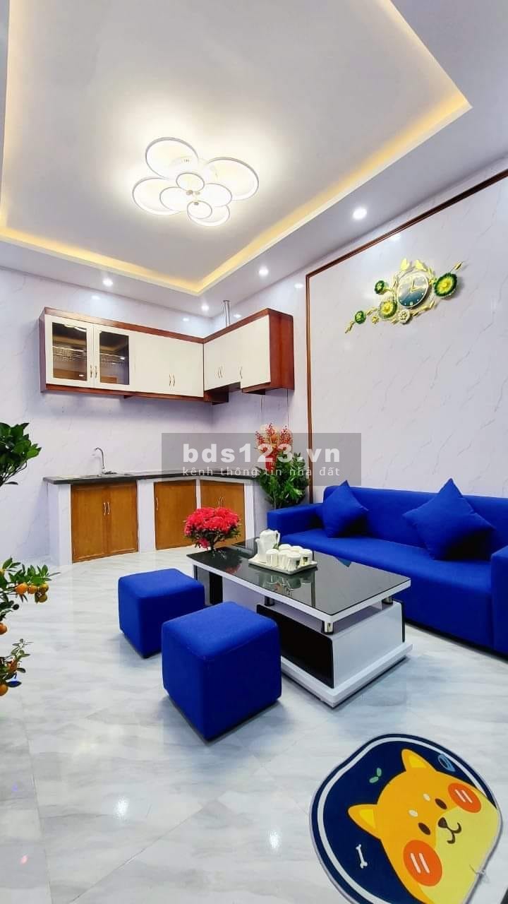 Bán Nhà Gần Đường Kim Ngưu, Hai Bà Trưng 20m, 4 tầng, mt 4.2m, giá 3.7 tỷ.