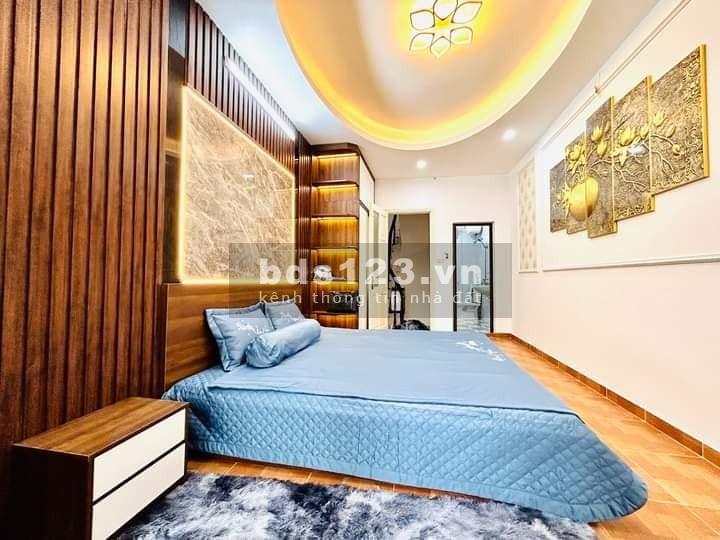 Bán Nhà Ngõ Ô Tô Vĩnh Hưng, Hoàng Mai 30m, 5 tầng, mt 3.5m, giá 4.65 tỷ.