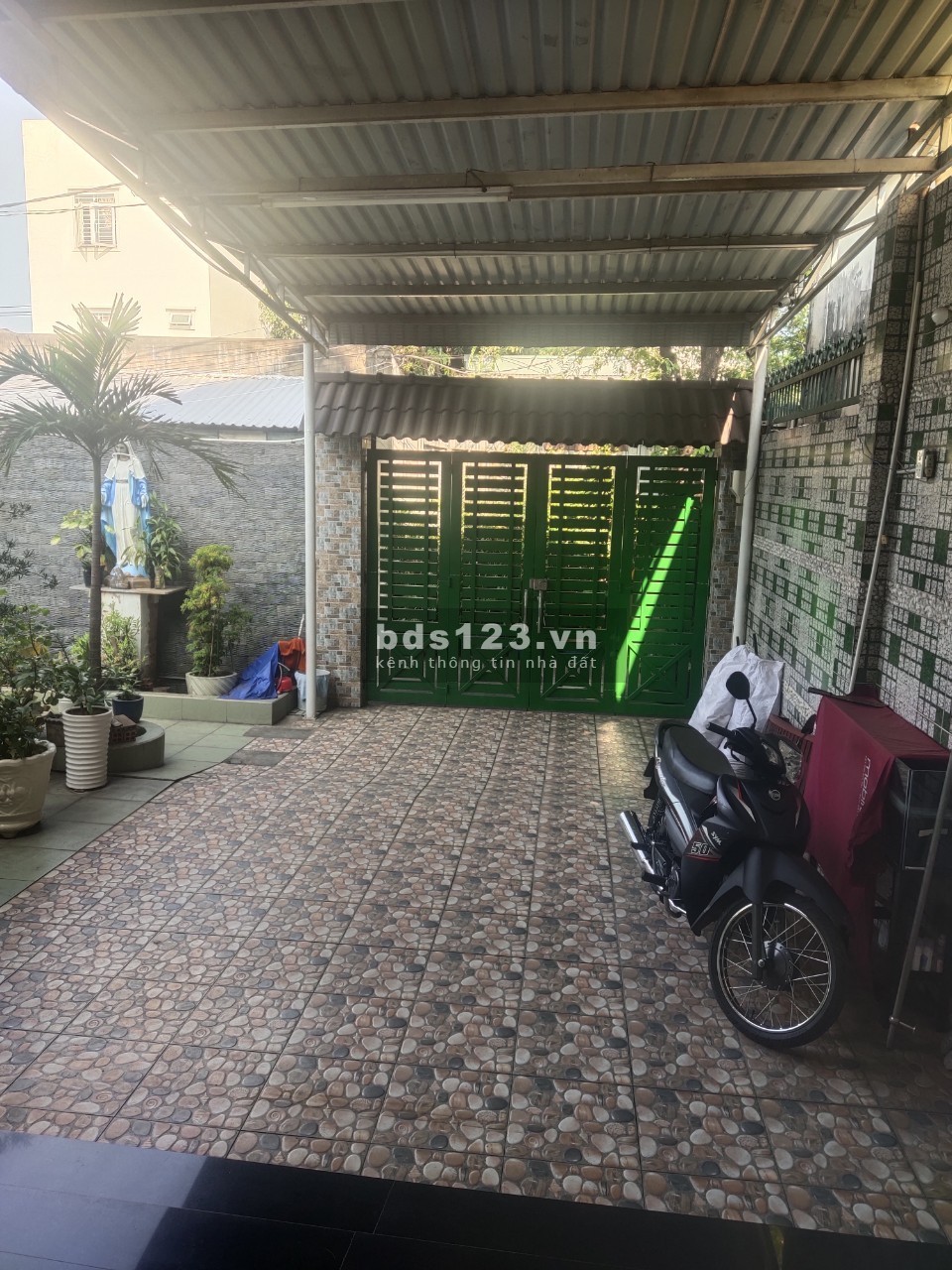 Nhà 4 tầng siêu đẹp, 4PN, 5WC, full nội thất, sát QL1A Tam Bình, Thủ Đức