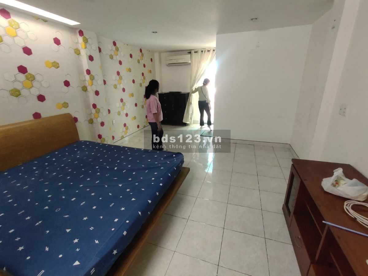 Nhà 4 tầng siêu đẹp, 4PN, 5WC, full nội thất, sát QL1A Tam Bình, Thủ Đức