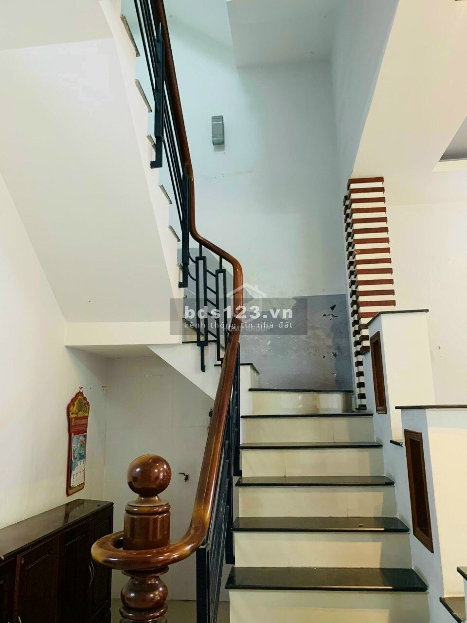 Nhà 1T2L, 3PN, 2WC, full nội thất, hẻm ô tô ngay ĐH Cảnh Sát, Linh Tây, thủ Đức