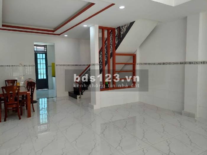 Bán nhà Bình Tân, khu VIP Tên Lửa - Diện tích 72m2, 2 tầng - Chỉ 6 tỷ.