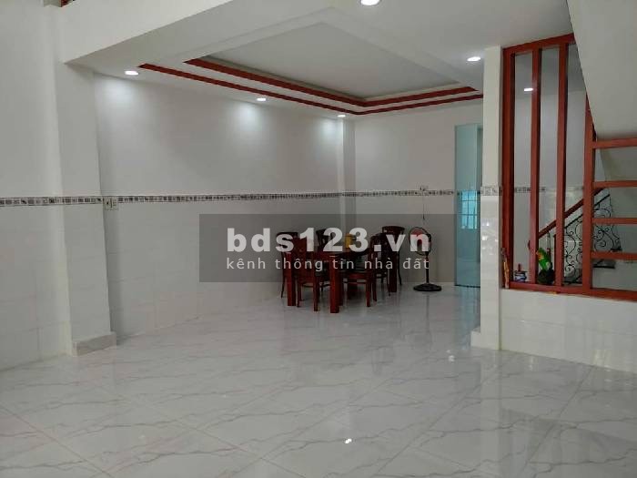 Bán nhà Bình Tân, khu VIP Tên Lửa - Diện tích 72m2, 2 tầng - Chỉ 6 tỷ.