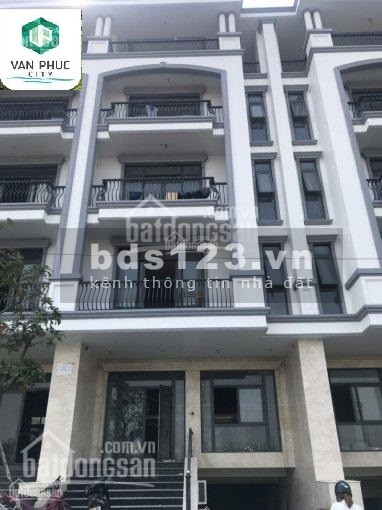 Nhà Đẹp - Nội Thất cao cấp sang trọng - Vị trí đẹp tại KĐT Vạn Phúc City Thủ Đức (7m x20m) 27 tỷ