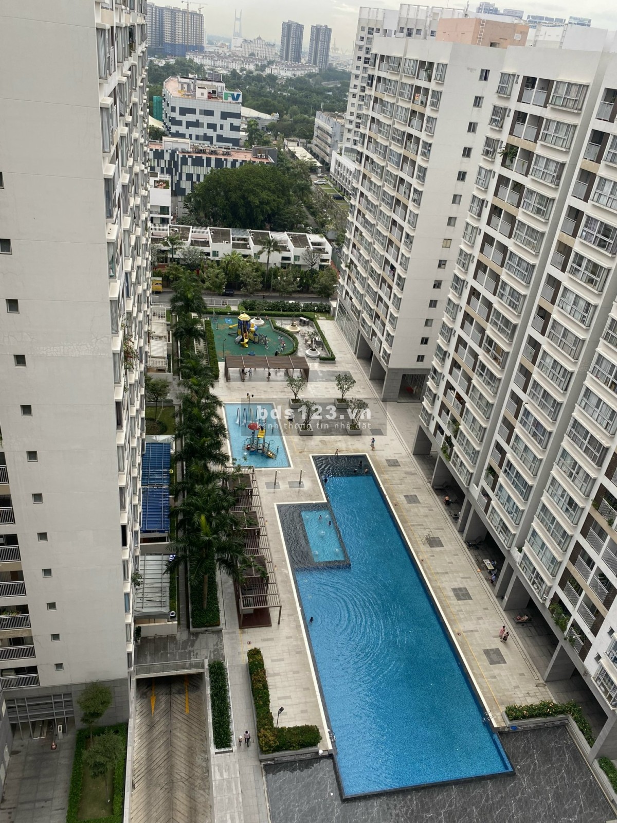 Cần bán căn hộ chung cư Scenic Valley 1, giá chỉ 6.5 tỷ