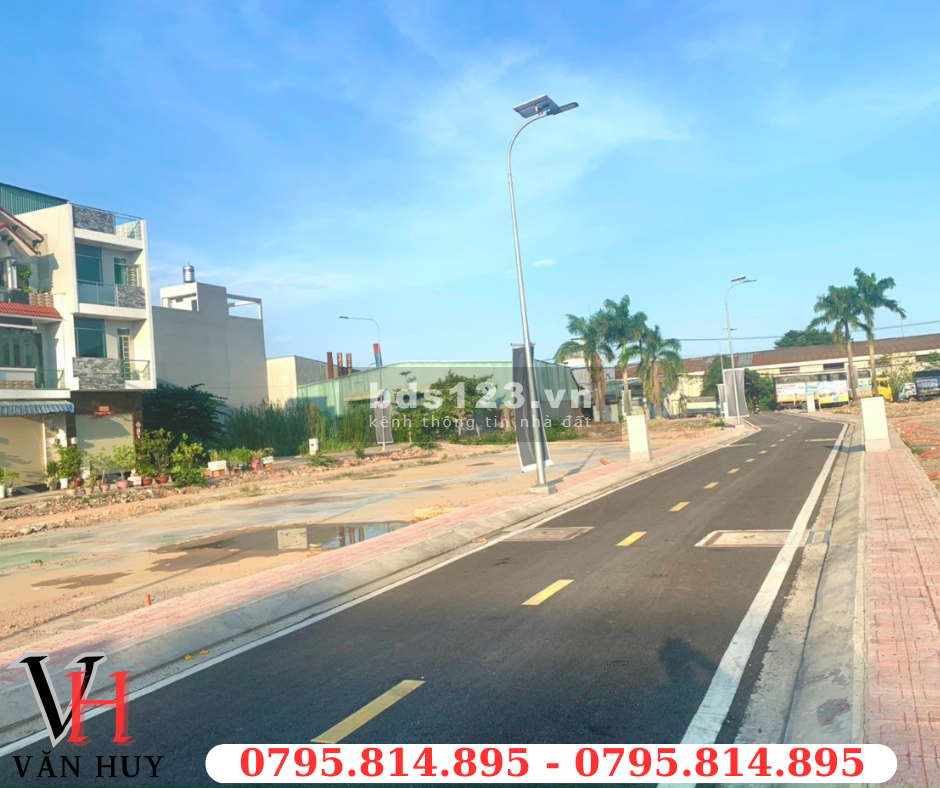 Chính chủ bán nền đất 66.2m2 (4 x 16.55m) đường nhựa 7m. Giá còn thương lượng