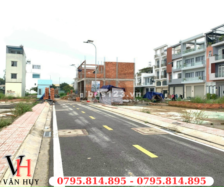 Chính chủ bán nền đất 66.2m2 (4 x 16.55m) đường nhựa 7m. Giá còn thương lượng