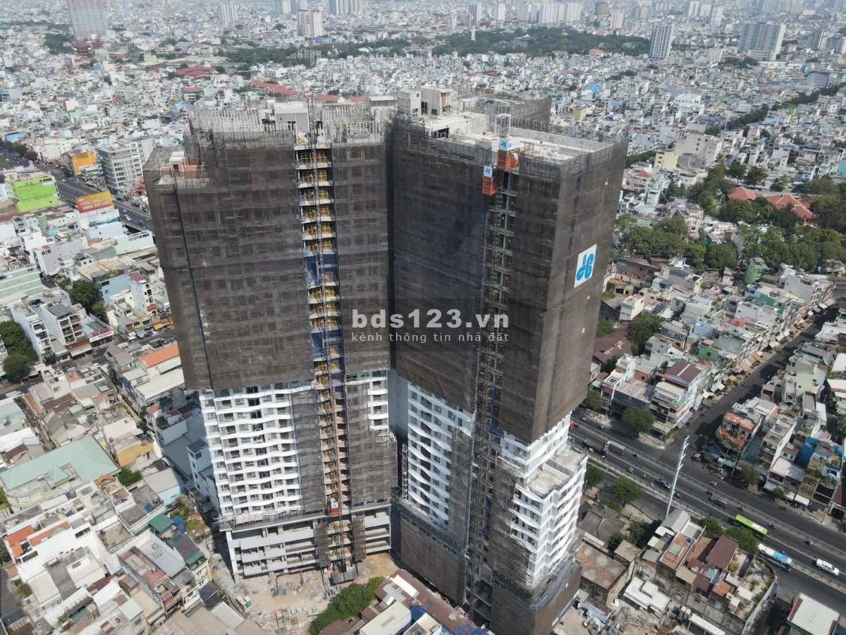 Chuyển nhượng căn 2pn hướng đông nam mát mẻ, giá 4ty6 bao hết thuế phí