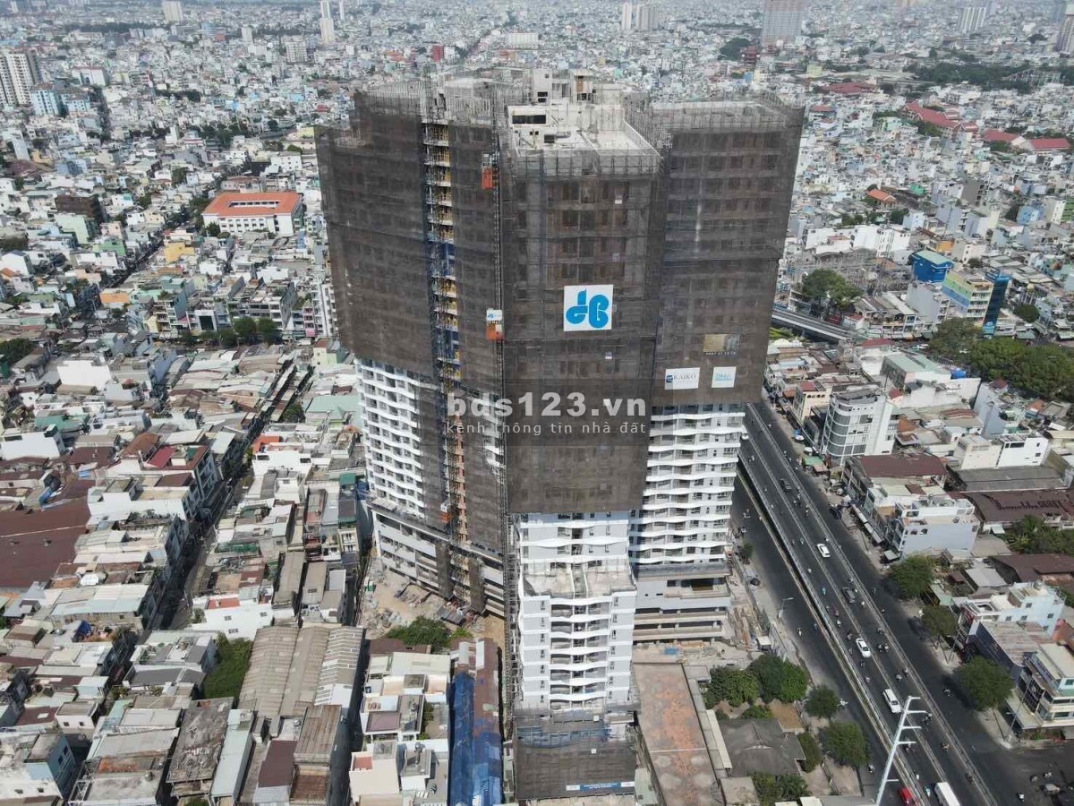 Chuyển nhượng căn 2pn hướng đông nam mát mẻ, giá 4ty6 bao hết thuế phí