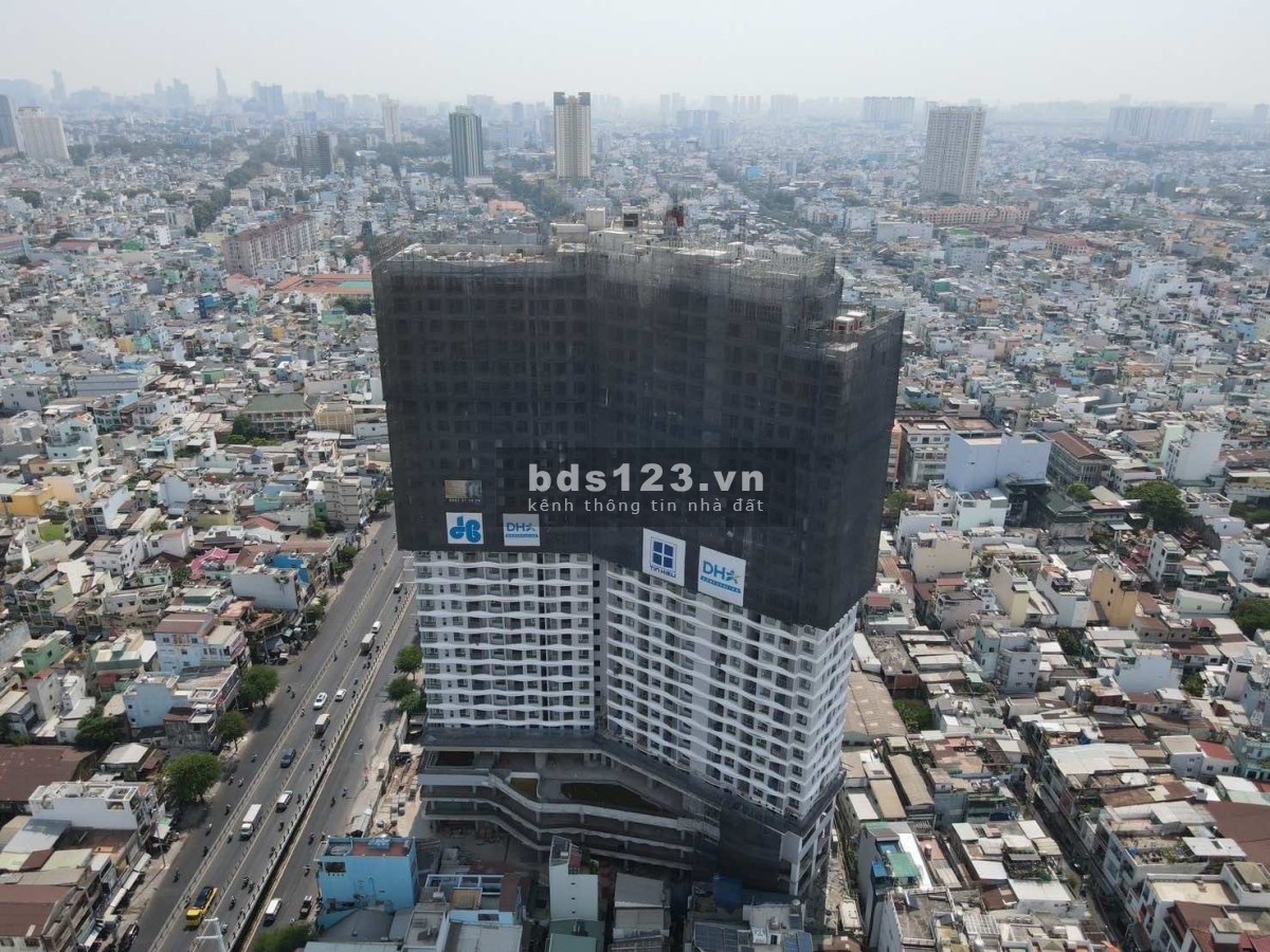 Chuyển nhượng căn 2pn hướng đông nam mát mẻ, giá 4ty6 bao hết thuế phí