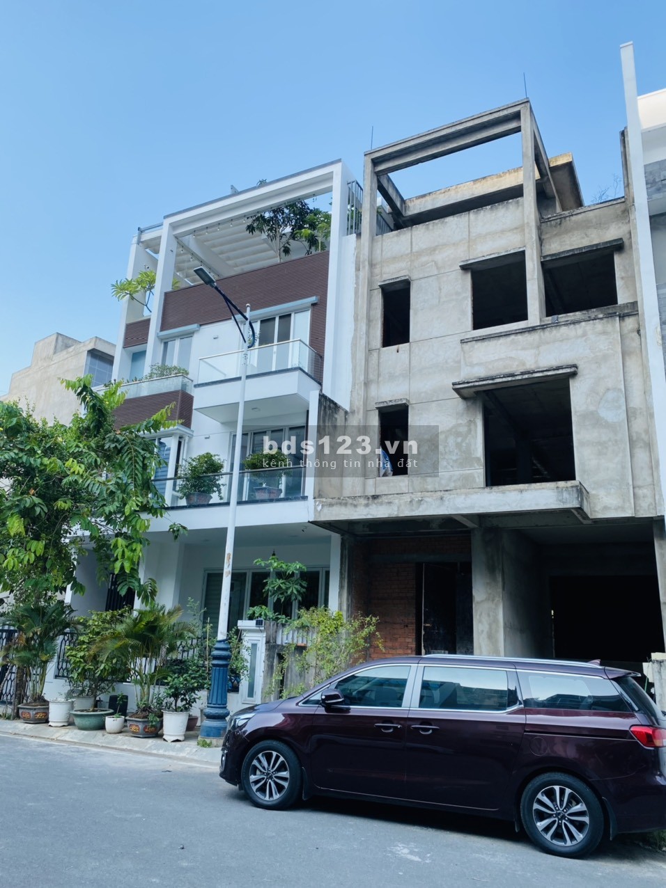 Bán iệt thự Mini Mystery Hưng Thịnh . giá bán: 23 tỷ (với diện tích ngang 7m).