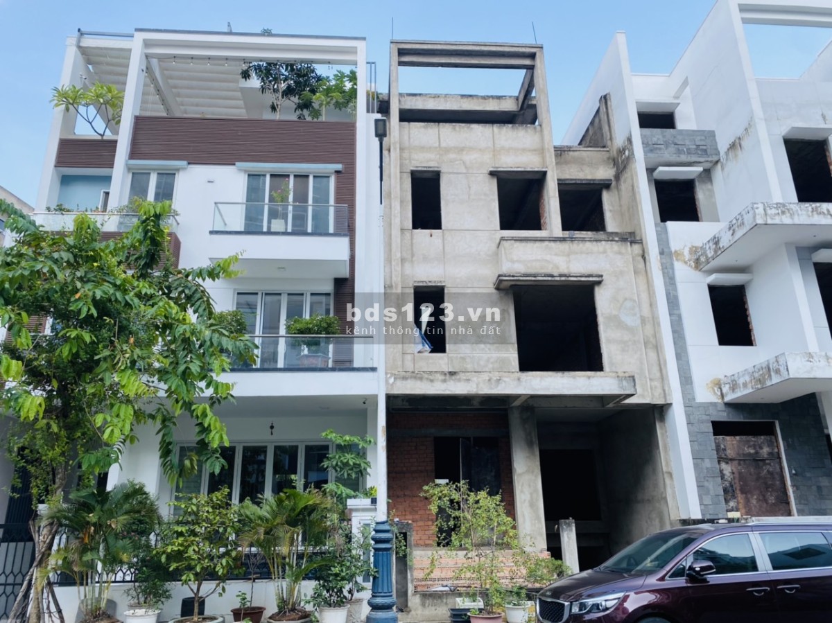 Bán iệt thự Mini Mystery Hưng Thịnh . giá bán: 23 tỷ (với diện tích ngang 7m).