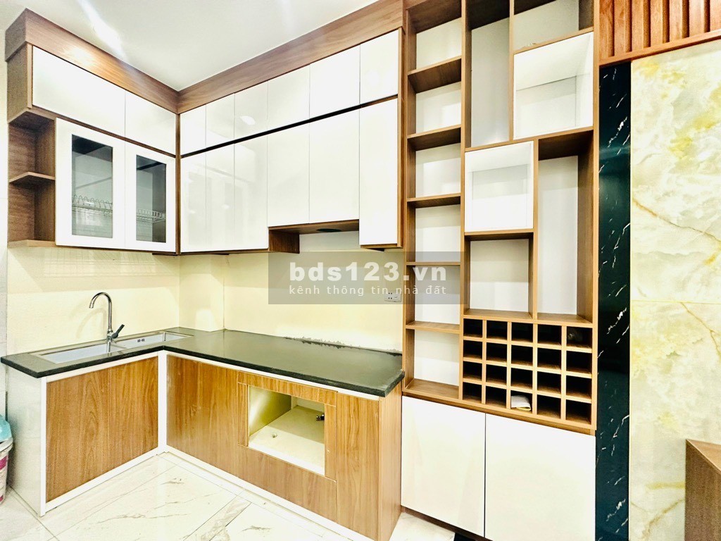 Bán nhà phố Yên Duyên, quận Hoàng Mai, đón đầu quy hoạch, hàng xóm thân thiện, giá rẻ