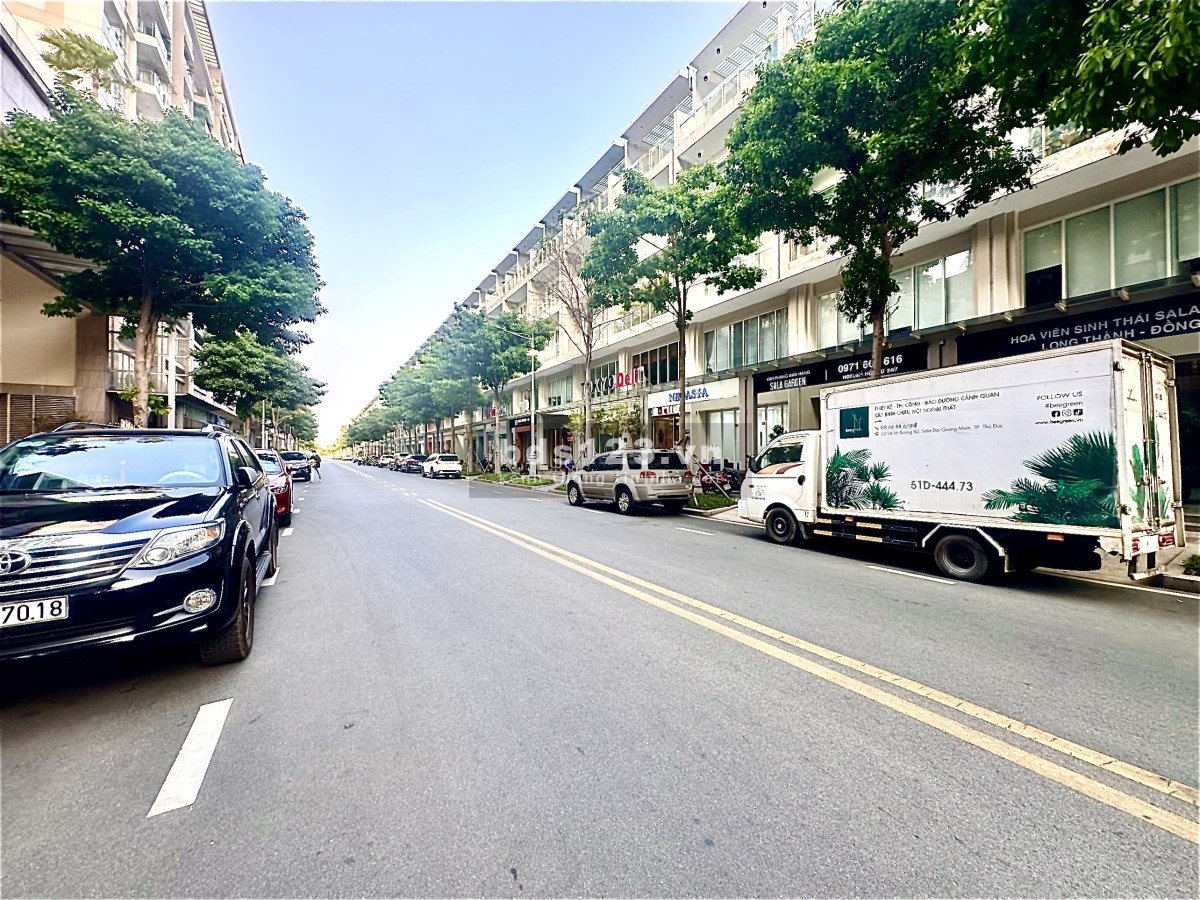 Bán shophouse khối đế Sarimi + Sarina Sala - 40 tỷ