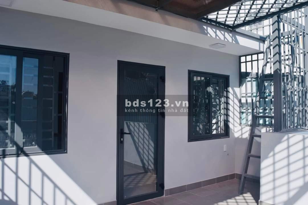 Cần bán gấp nhà hẻm 157A Dương Bá Trạc Quận 8