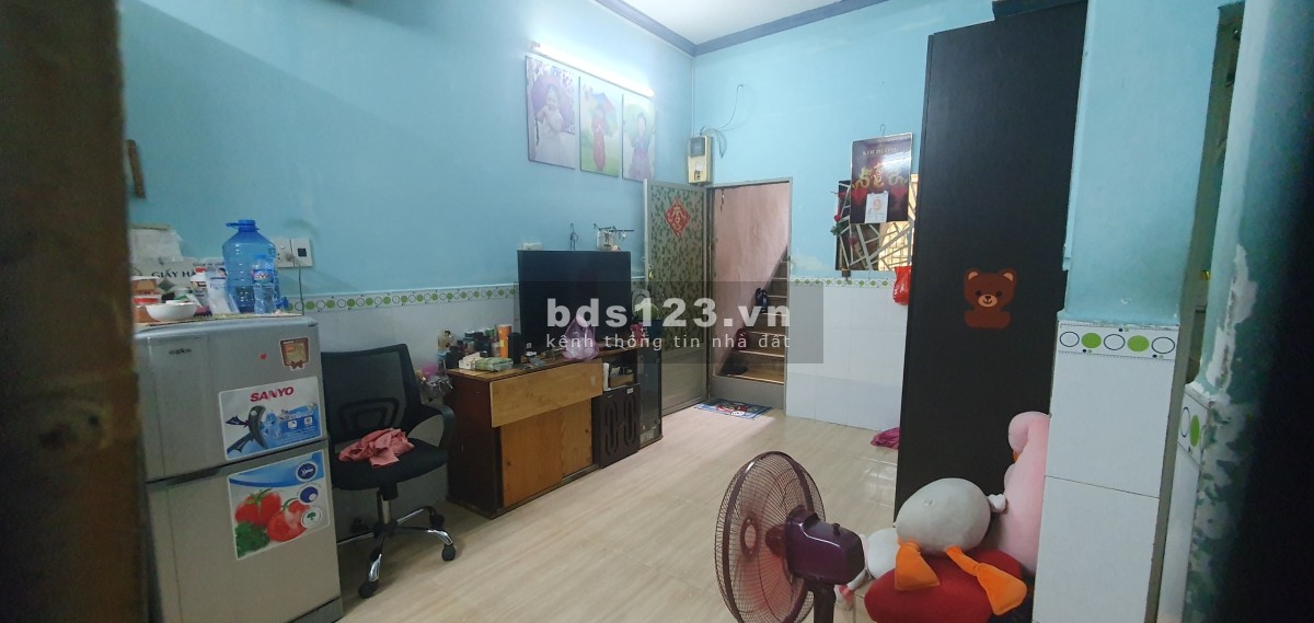 Bán căn hộ giá rẻ nhỏ xinh hẻm 218 Võ Văn Tần P5 Q3 đầy đủ tiện nghi