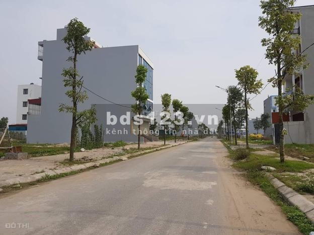 Chính chủ cần bay gấp biệt thự KĐT Thanh Hà, 200m2, view Hồ đẹp, giá cắt lỗ.