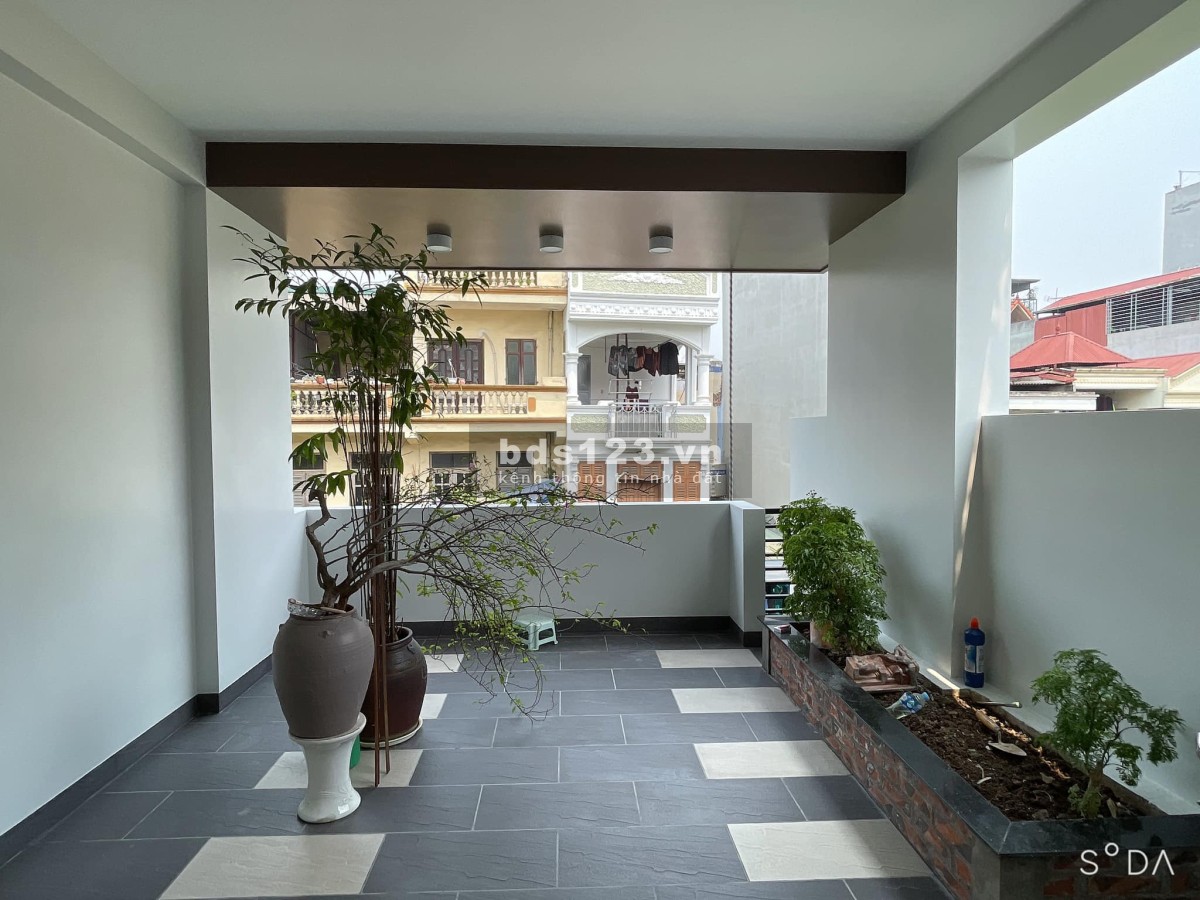 6 tầng, 50m, phố Xã Đàn - Sát mặt phố, vỉa hè, kinh doanhm ngõ oto tránh, dừng đỗ, sổ đẹp