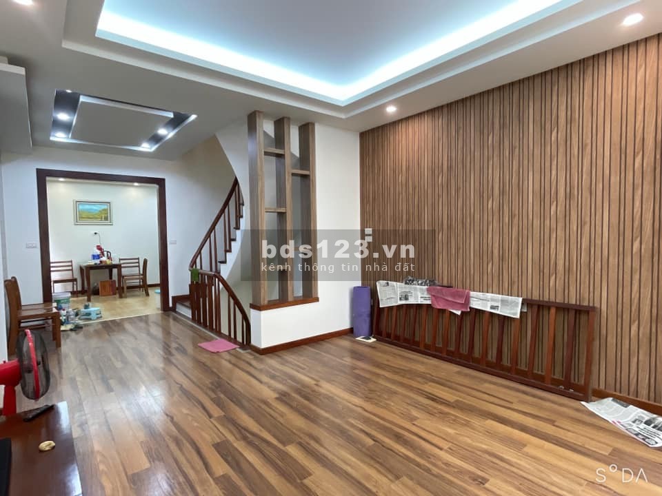 6 tầng, 50m, phố Xã Đàn - Sát mặt phố, vỉa hè, kinh doanhm ngõ oto tránh, dừng đỗ, sổ đẹp