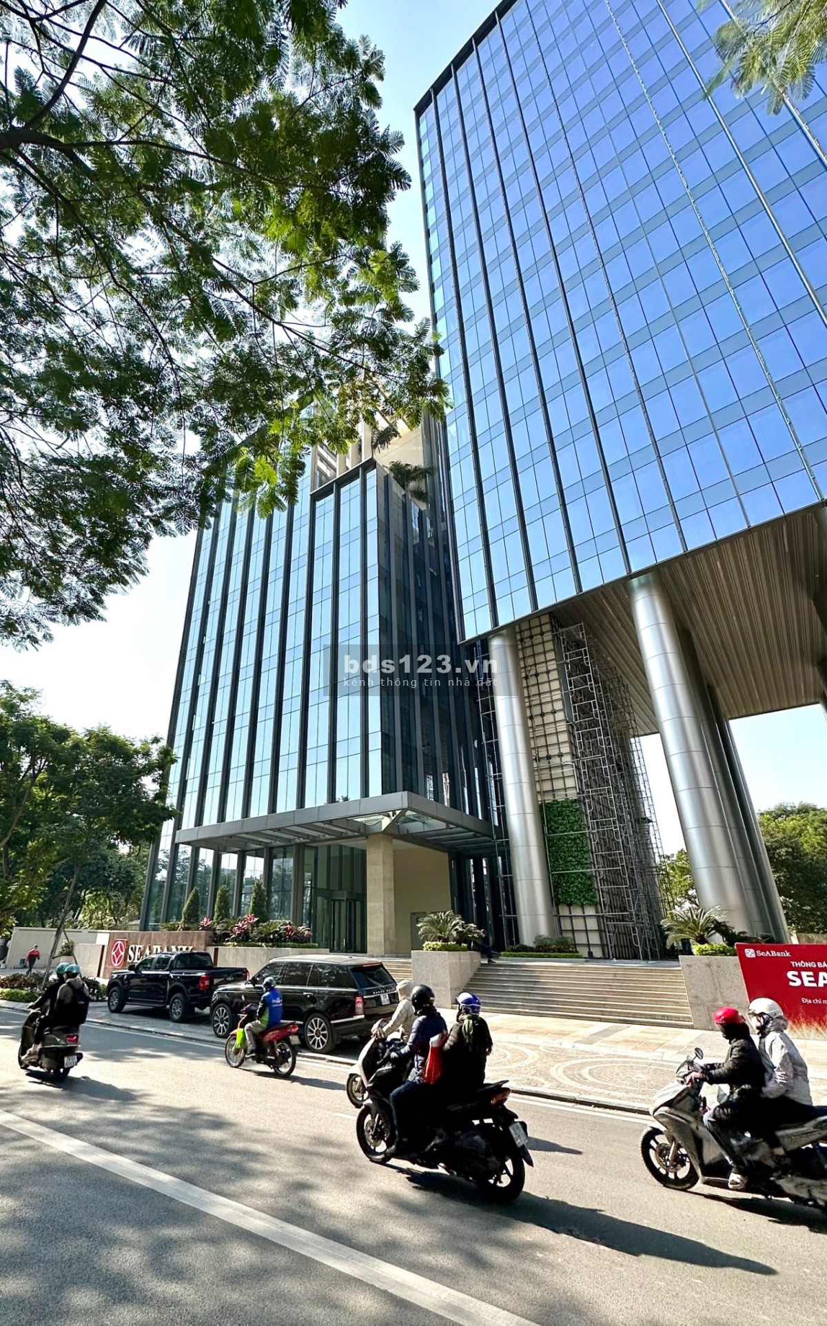 Chủ đầu tư BRG cho thuê văn phòng tại Diamond Park Plaza 16 Láng Hạ