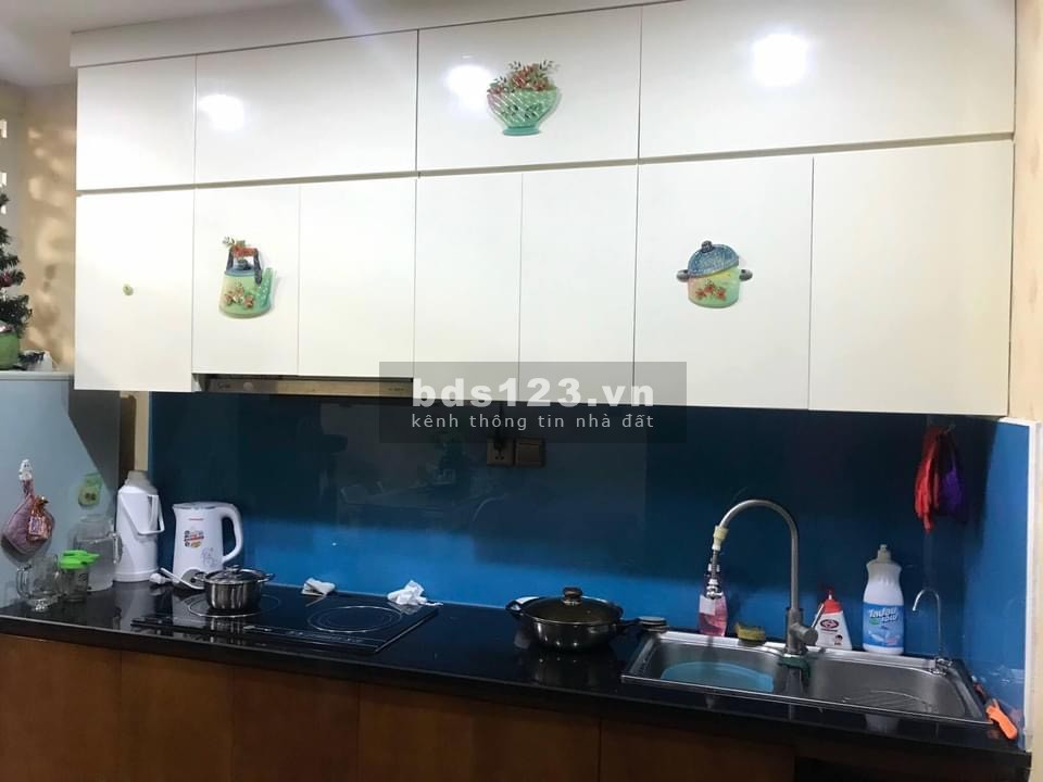 Chính chủ cần cho thuê căn hộ chung cư Home City 177 Trung Kính