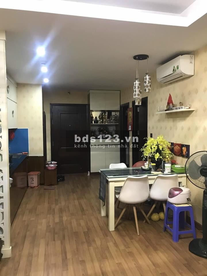 Chính chủ cần cho thuê căn hộ chung cư Home City 177 Trung Kính