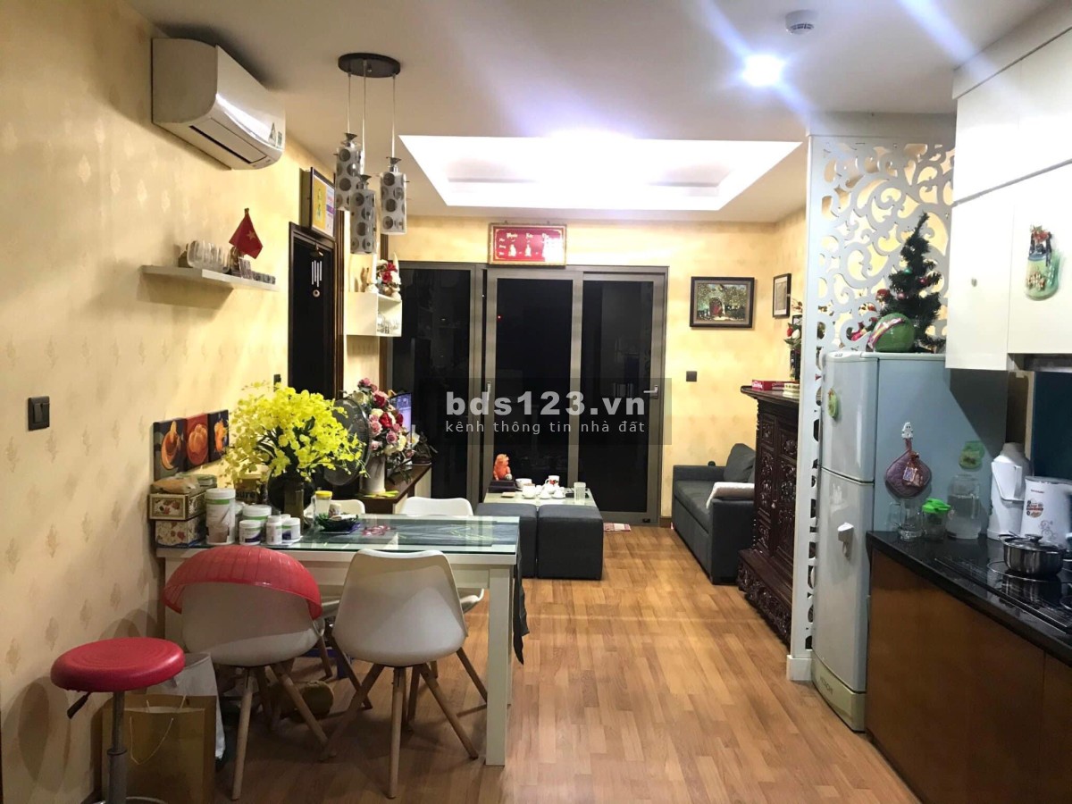 Chính chủ cần cho thuê căn hộ chung cư Home City 177 Trung Kính