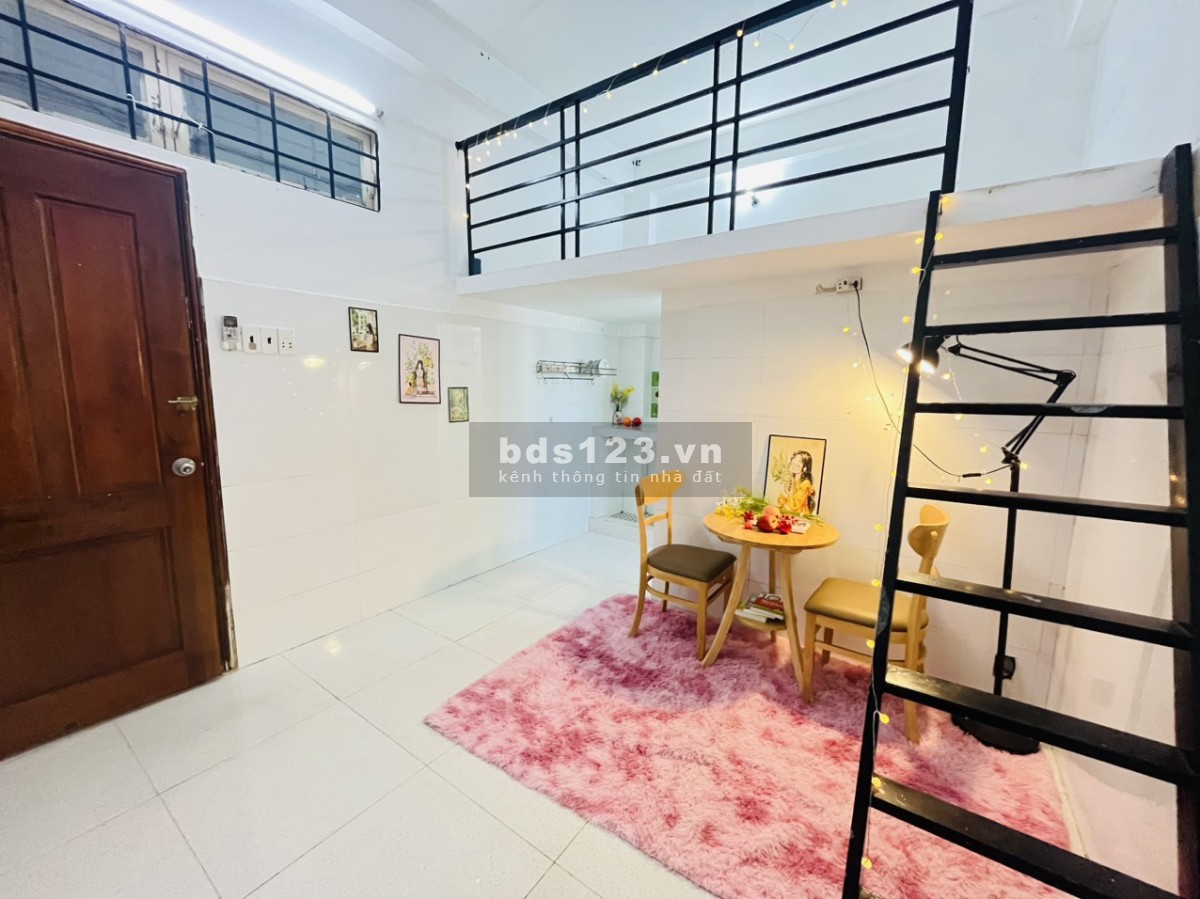 Phòng trọ duplex cho thuê ntcb gần sân bay, cửa sổ thoáng, phòng rộng không giới hạn người ở