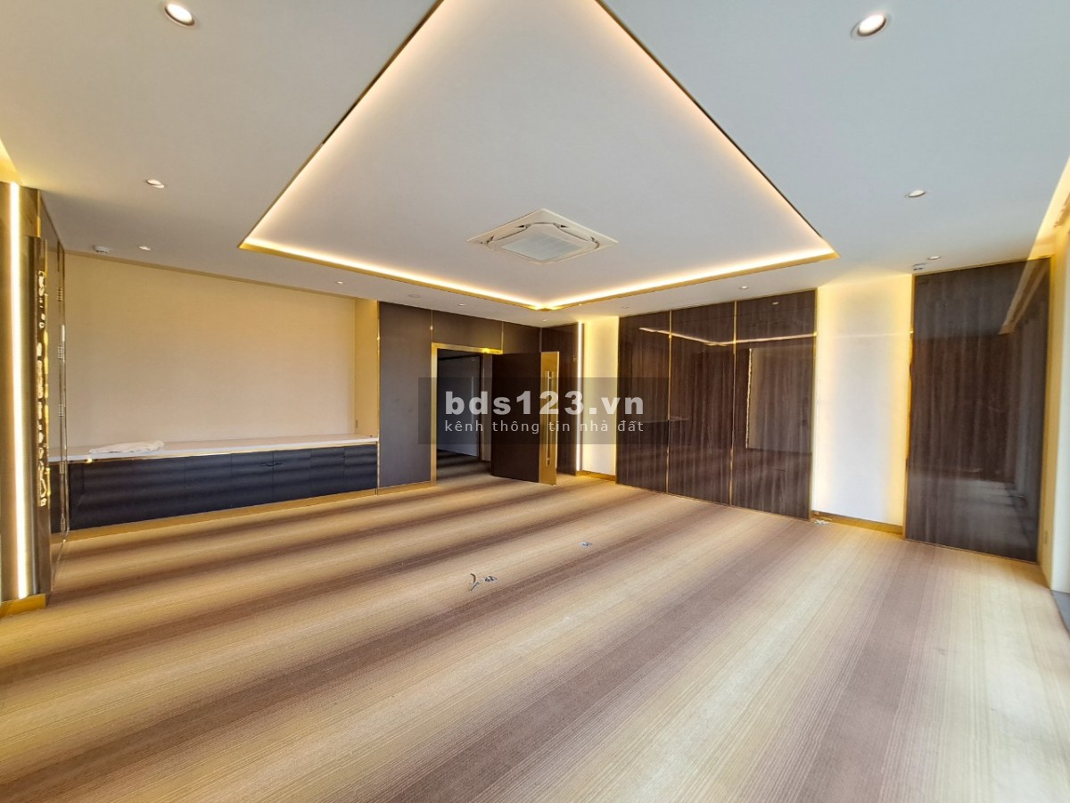 Sang nhượng thẩm mỹ viện, Spa, kết họp F&B, hoặc thành lý toàn bộ đồ để trả mặt bằng gấp