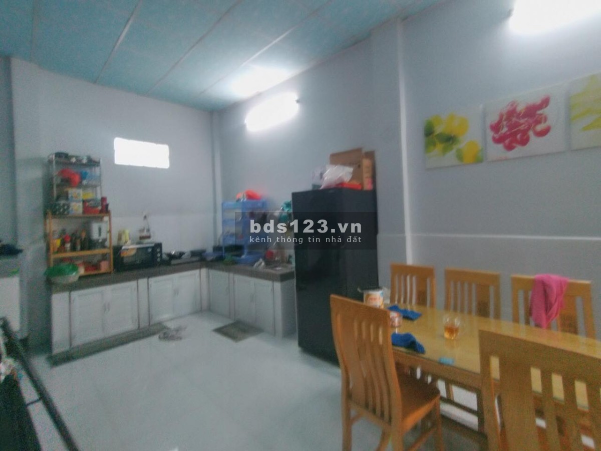 Nhà mới,chỉ 1căn ra mặt tiền Tô Ngọc Vân, gần chợ Tam Bình, 105m2 , 3.75tỷ.