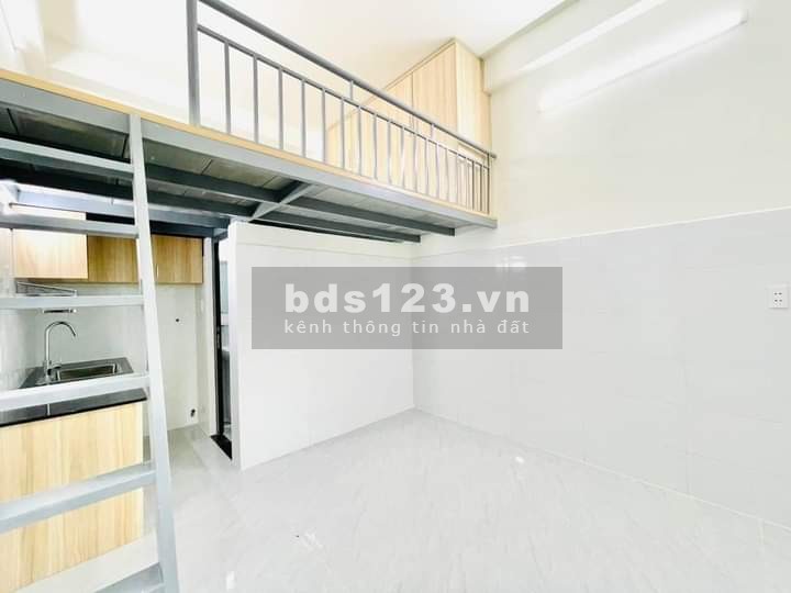 Phòng trọ có gác + 25m2 + Ngã tư Gò Mây cách EAON Tân Phú 5p