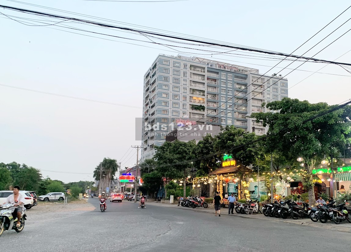 Nhà mới,chỉ 1căn ra mặt tiền Tô Ngọc Vân, gần chợ Tam Bình, 105m2 , 3.75tỷ.