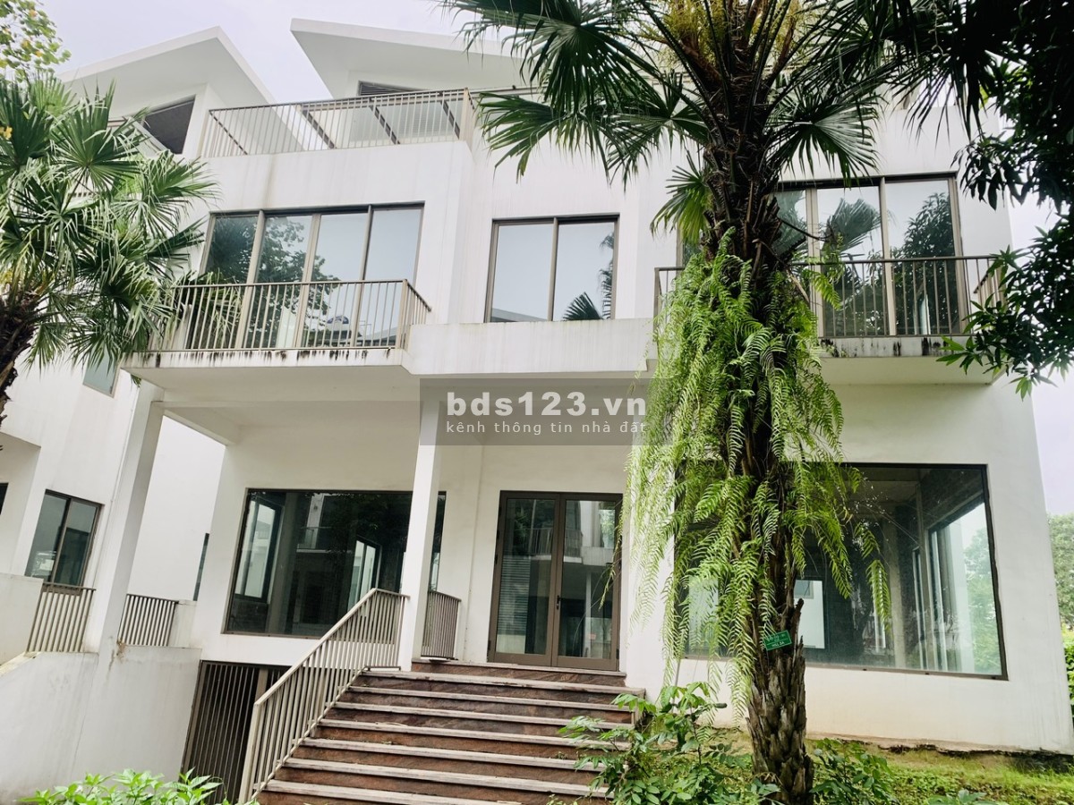 Cần bán gấp căn góc Biệt thự Đơn lập Khai Sơn Hill Long Biên, sẵn sổ đỏ sang tên 338m2
