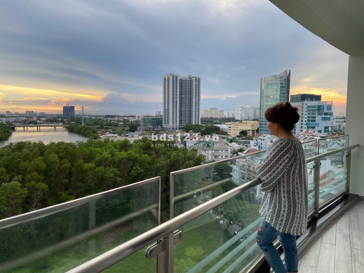 Chủ cần bán căn hộ Riverpark Residence giá tốt