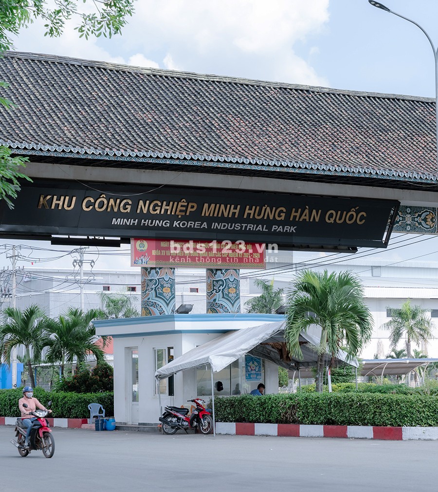 Bán gắp lô đất 257m2 shr, gần chợ, KCN Minh Hưng, KCN Tân Quan