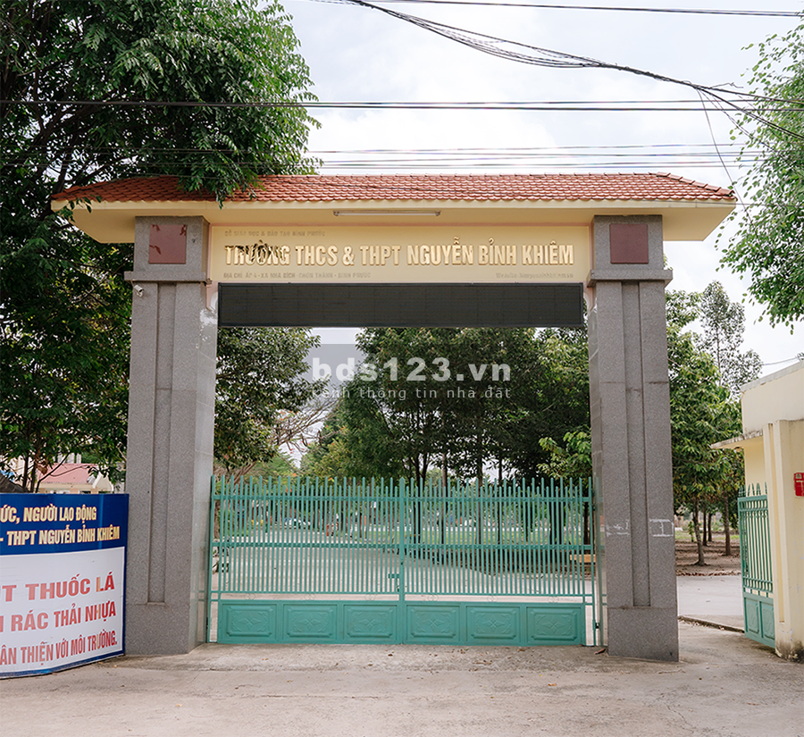 Bán gắp lô đất 257m2 shr, gần chợ, KCN Minh Hưng, KCN Tân Quan
