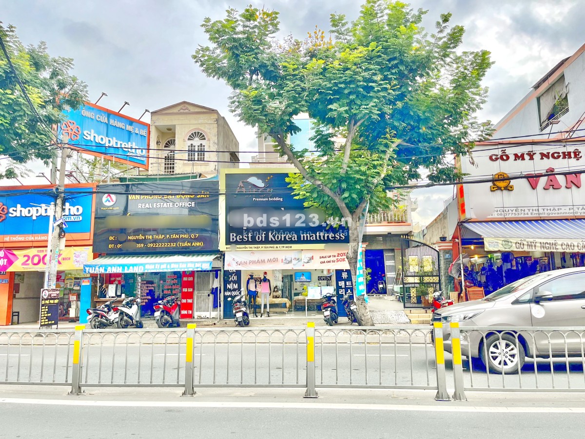 Chủ nhà cho thuê nhà 135 Nguyễn Thị Thập Q7 DT 5x32m giá 42tr/th