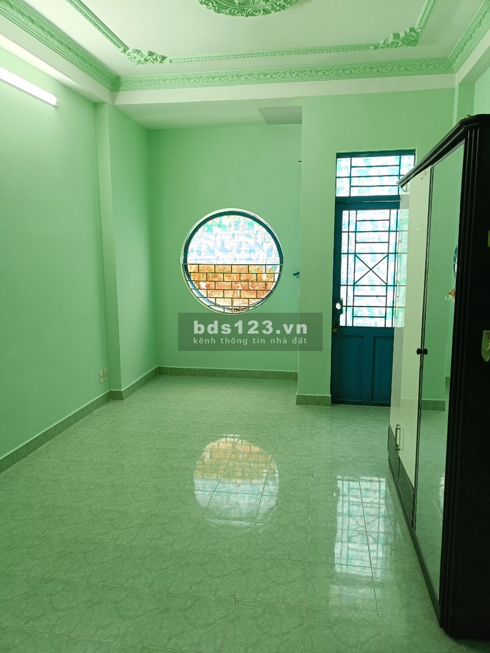 Cho thuê nhà NC 1 lửng 2 lầu 1 sân thượng tại Nguyễn Khuyến Q Bình Thạnh