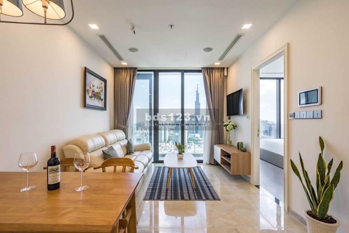 Cần bán gấp căn hộ Vinhomes BaSon 2PN 72m2 view Landmark giá 8,5tỷ bao hết. LH 0906 322 053 Linh