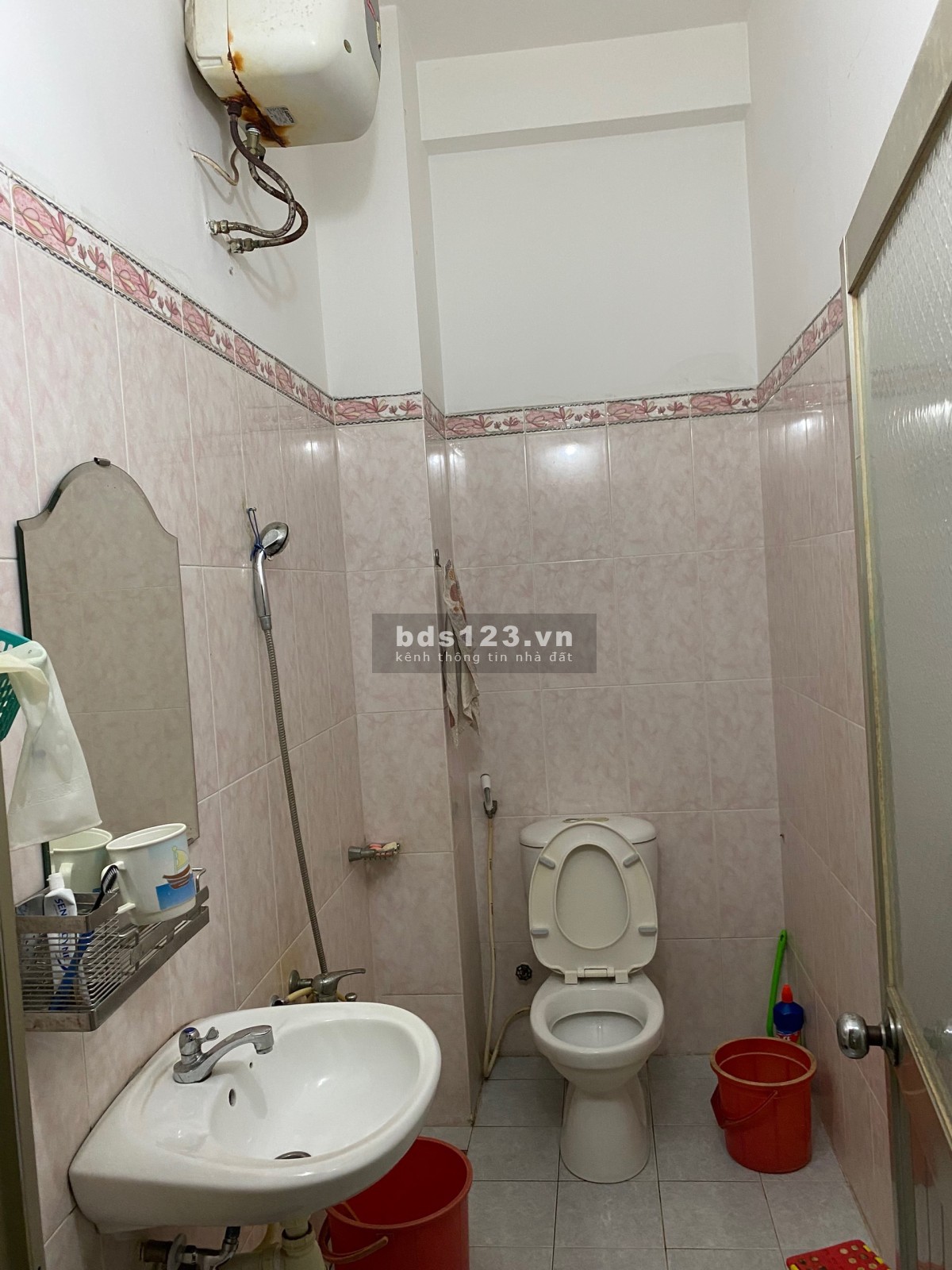 Cho thuê phòng trong hẻm cụt Nguyễn Thị Minh Khai Phường 5 Quận 3