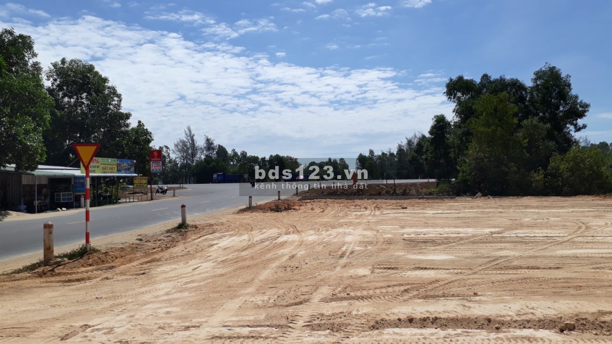 Cần bán gấp đất gần biển, có sổ hồng riêng tại Thăng Bình, tỉnh Quảng Nam
