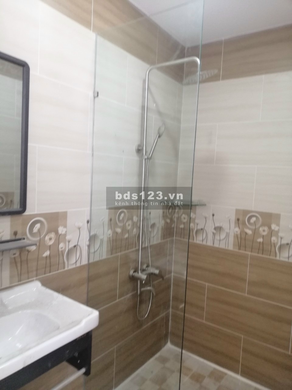 Bán nhà khu đất vàng của quận 1, diện tích sàn 128m2, 11 tỷ 8 còn thương lượng.