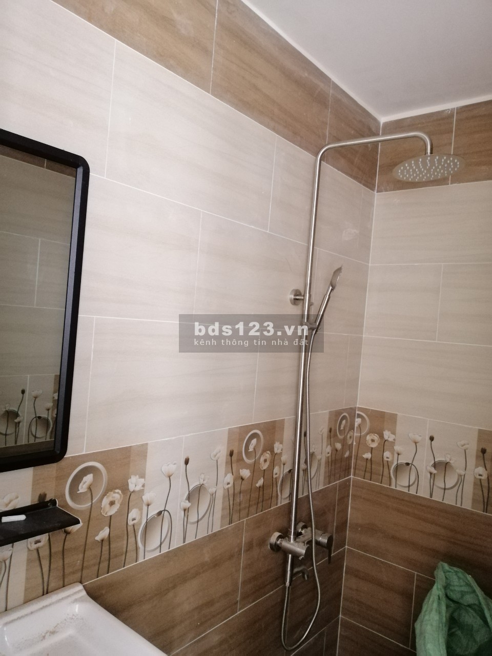Bán nhà khu đất vàng của quận 1, diện tích sàn 128m2, 11 tỷ 8 còn thương lượng.