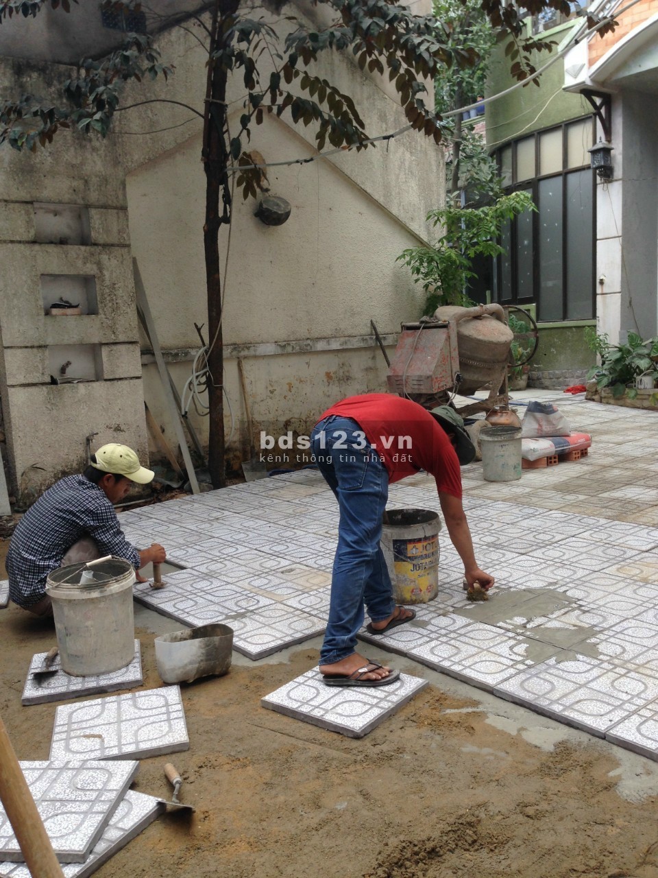 Chỉ 138 triệu/m2 sở hữu nhà biệt thự Bình Thạnh. Gồm 2 tòa nhà nằm trên khuôn viên đất 303,7 m2